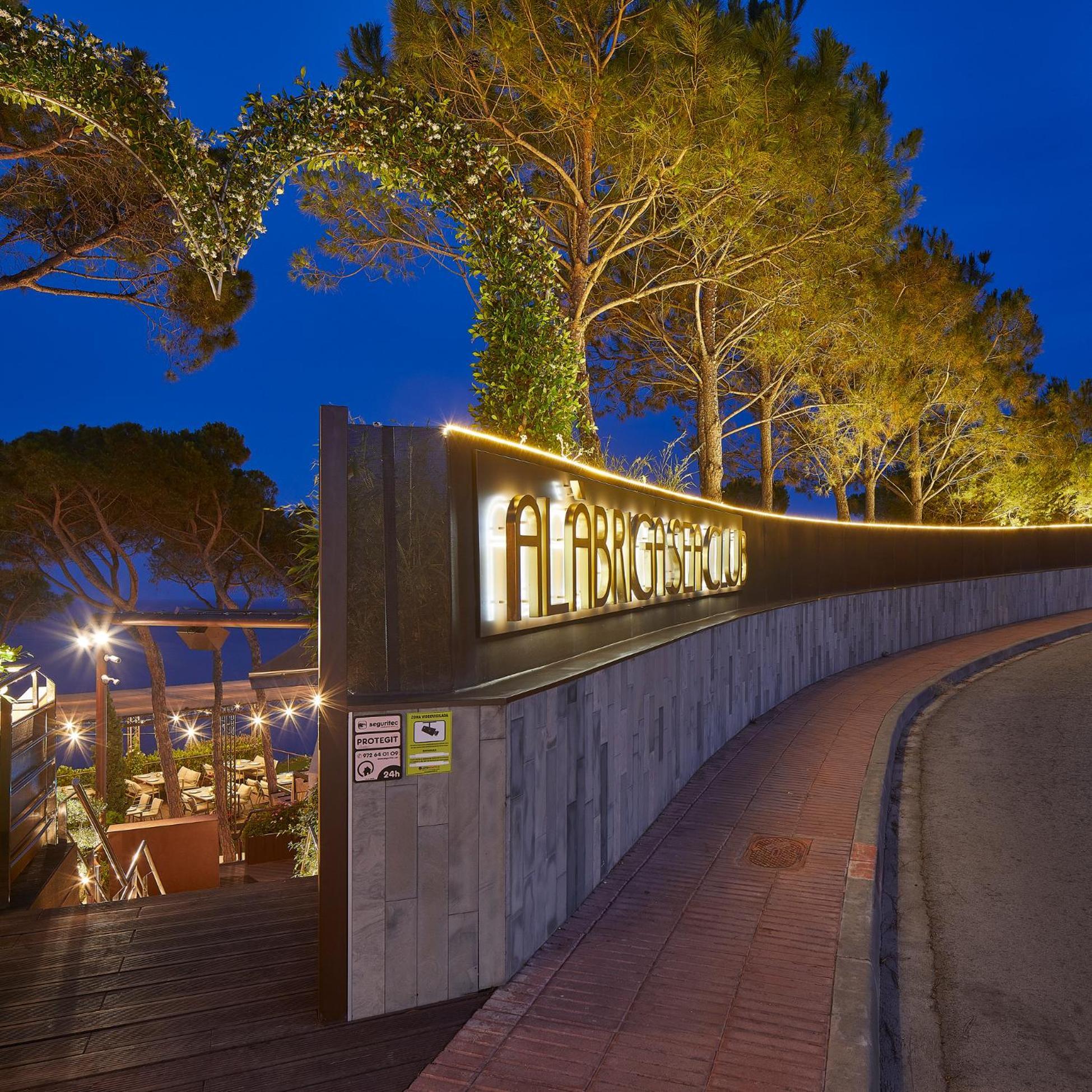 Alabriga Hotel Gl С'Агаро Екстериор снимка